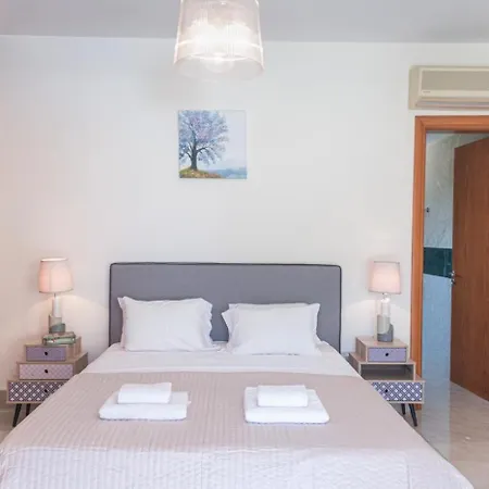 Sandy Villas, 5 Joanna - Private Pool - Private Area Villa *