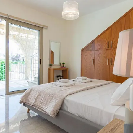 Sandy Villas, 5 Joanna - Private Pool - Private Area Villa *